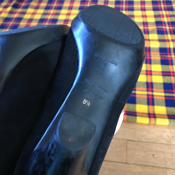 Aquatalia Black Suede Slip On Bootie Heels - Picture 6 of 7